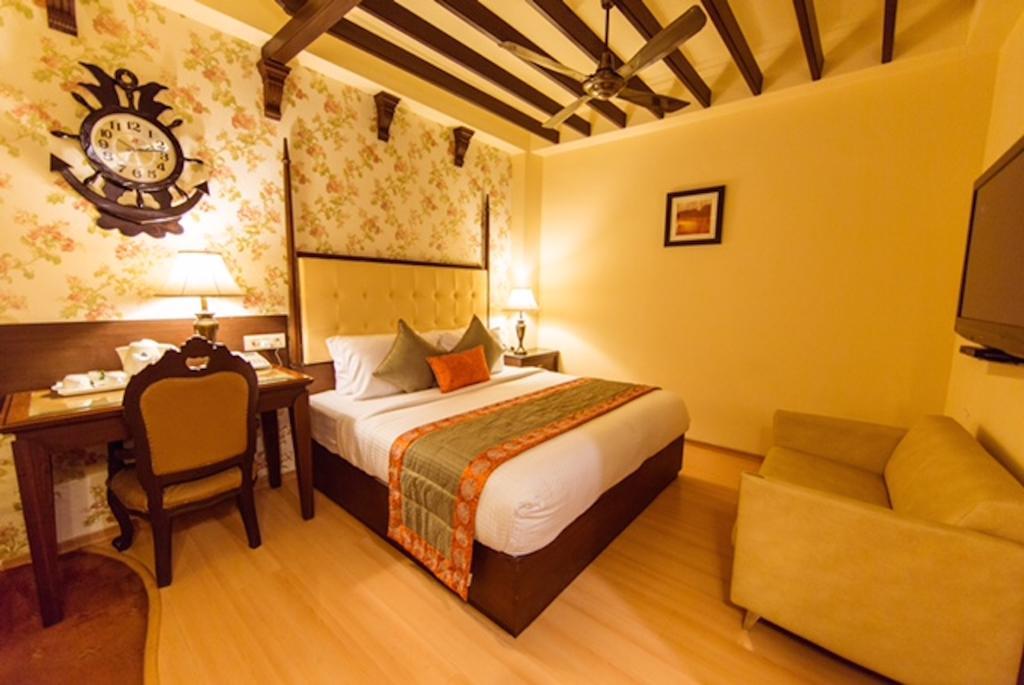 คล้าร์ก อินเตอร์เนชั่นแนล Hotel เดลี ภายนอก รูปภาพ